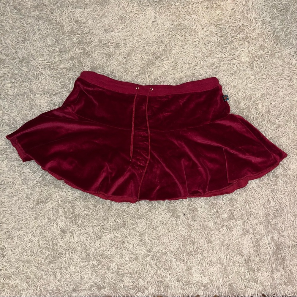 SOLD big flirt mini skirt y2k red pink burgundy wine red flowy low rise